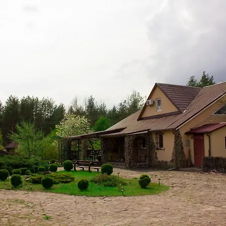 Затишна Садиба З Озером Біля Лісу Voropaivka Exterior photo